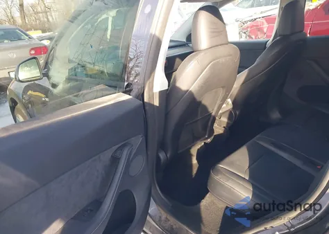 2024 Tesla Model Y Long Range Dual Motor All-Wheel Drive from USA, damaged, VIN 7SAYGDEE0RA268247